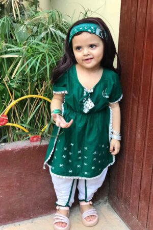 model-resize 2 PC Bana Dora Lawn